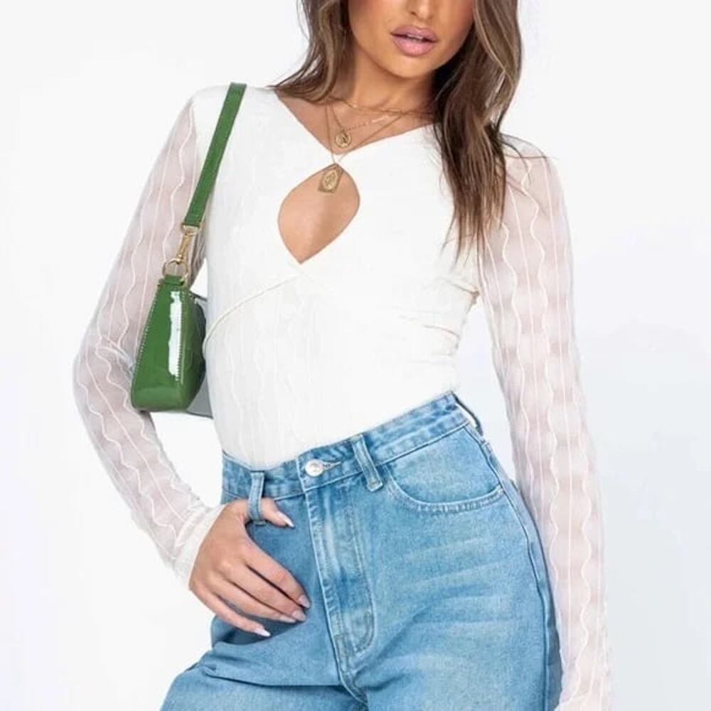 Princess Polly White Sheer Sleeve Bodysuit Size 2/ Small